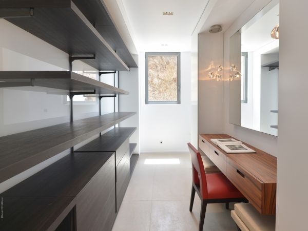 St. Barts Home 985751