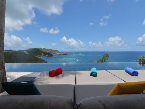 St. Barts Home 985751