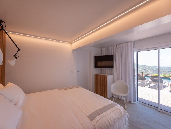 St. Barts Home 985753