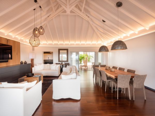 St. Barts Home 985753