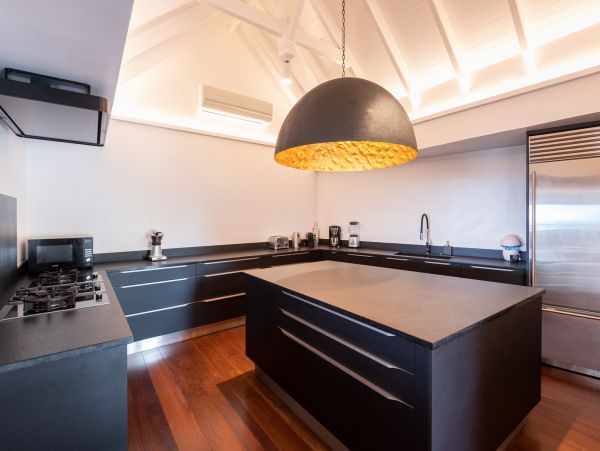 St. Barts Home 985753