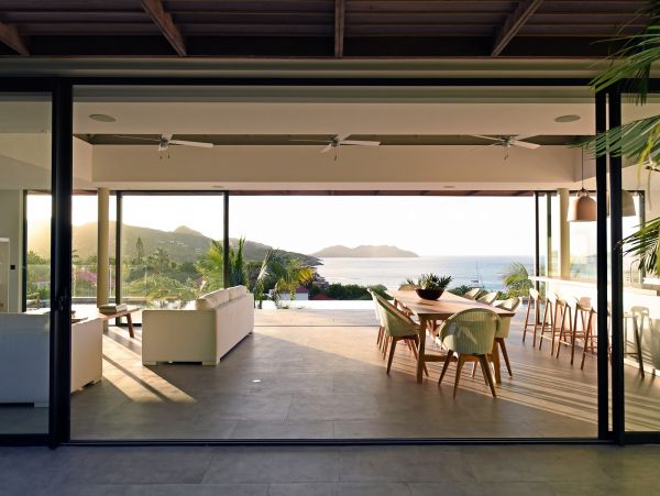 St. Barts Home 985755