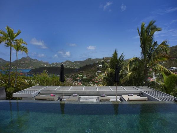 St. Barts Home 985756