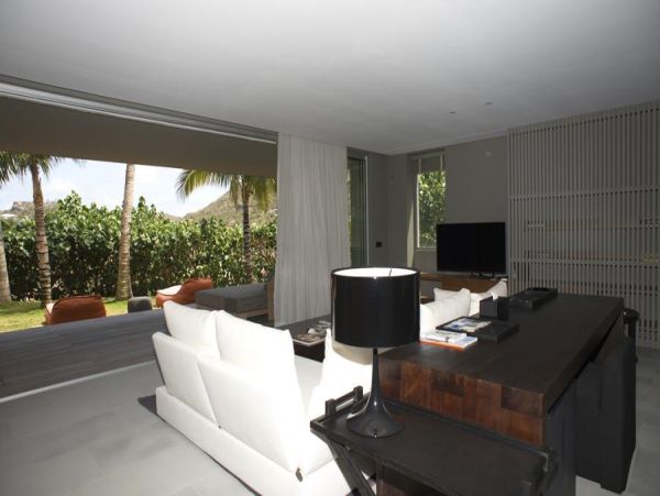 St. Barts Home 985756