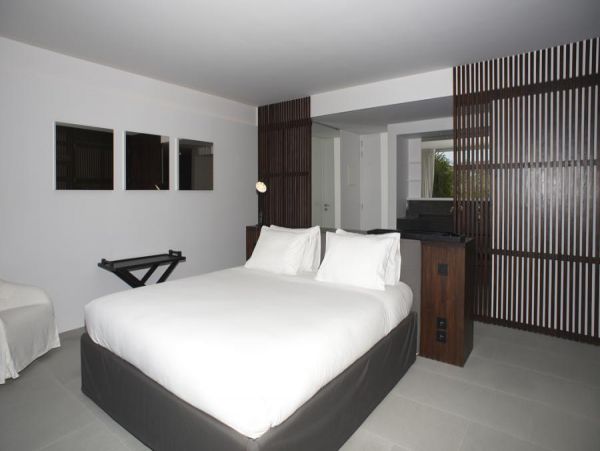 St. Barts Home 985756