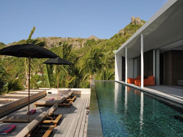 St. Barts Home 985756