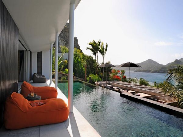 St. Barts Home 985756