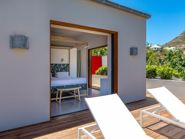 St. Barts Home 985757