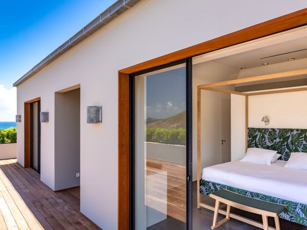 St. Barts Home 985757