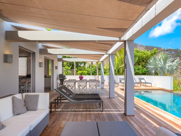 St. Barts Home 985757