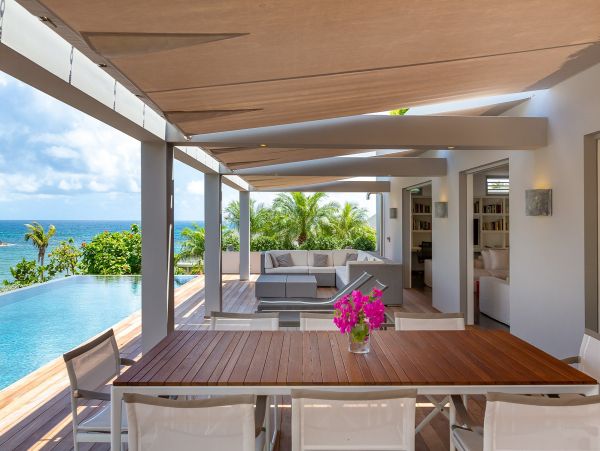 St. Barts Home 985757