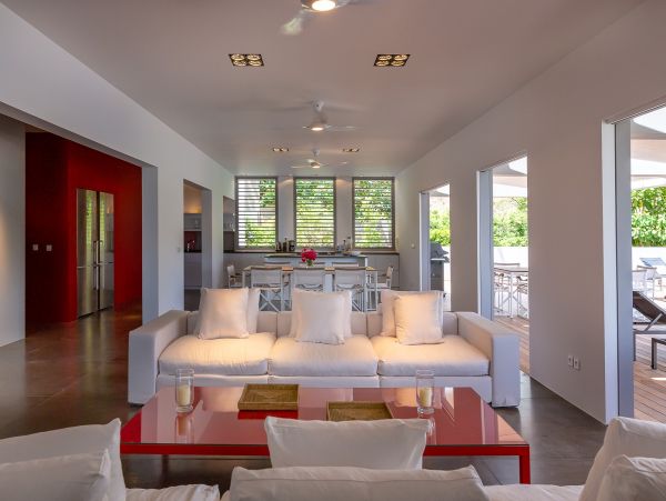 St. Barts Home 985757