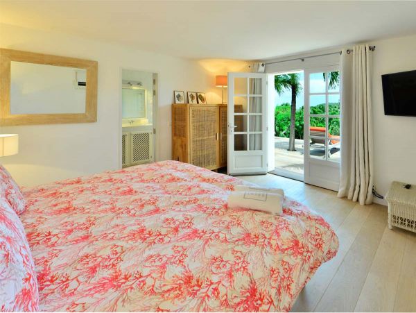 St. Barts Home 985759