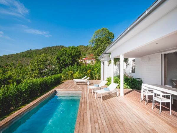 St. Barts Home 985760