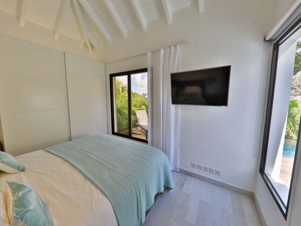 St. Barts Home 985761
