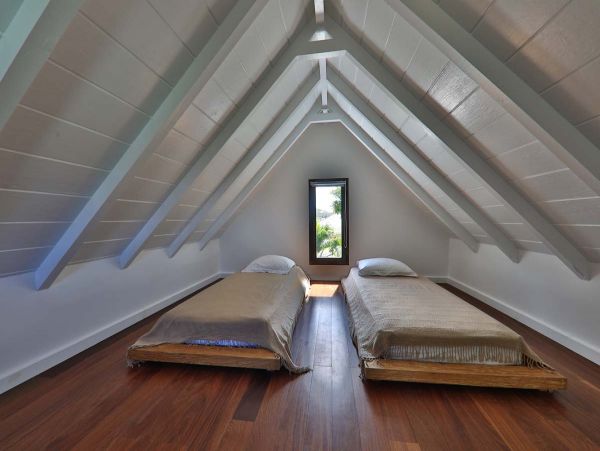 St. Barts Home 985761
