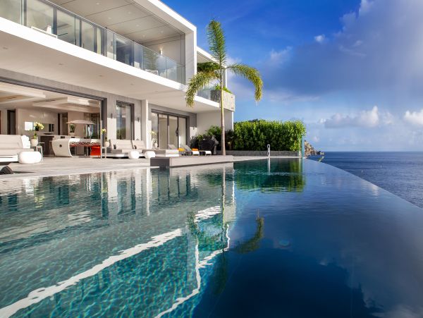 St. Barts Home 985762