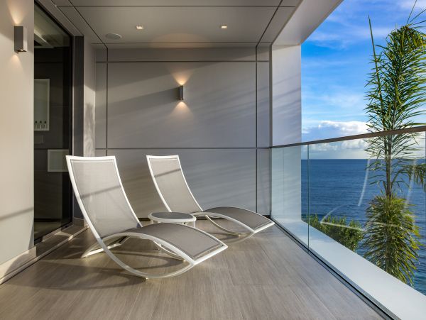 St. Barts Home 985762