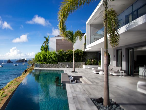 St. Barts Home 985762