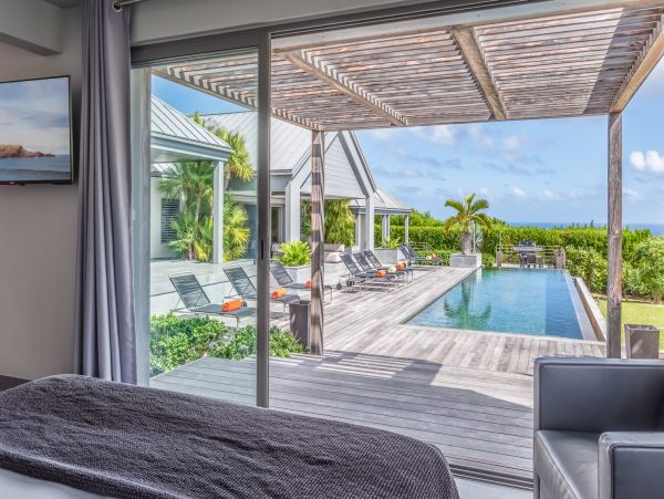 St. Barts Home 985763
