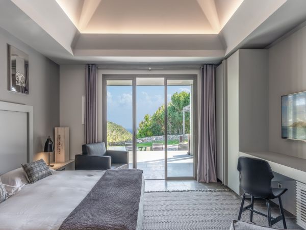St. Barts Home 985763