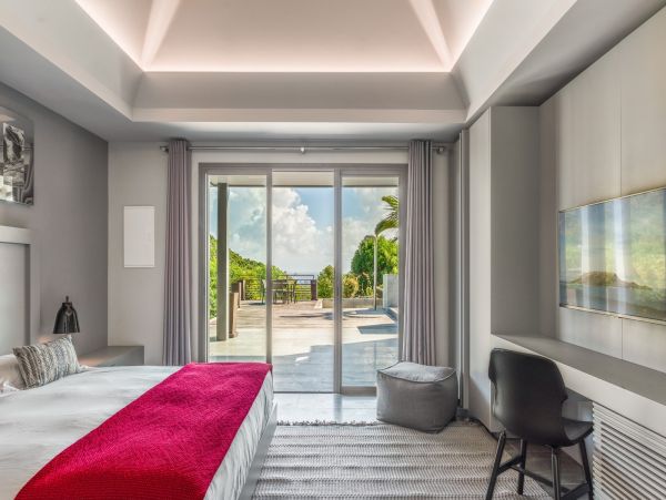 St. Barts Home 985763