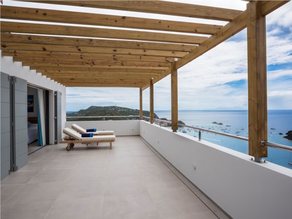 St. Barts Home 985764