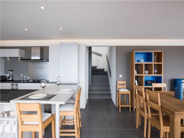 St. Barts Home 985764