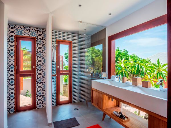 St. Barts Home 985765