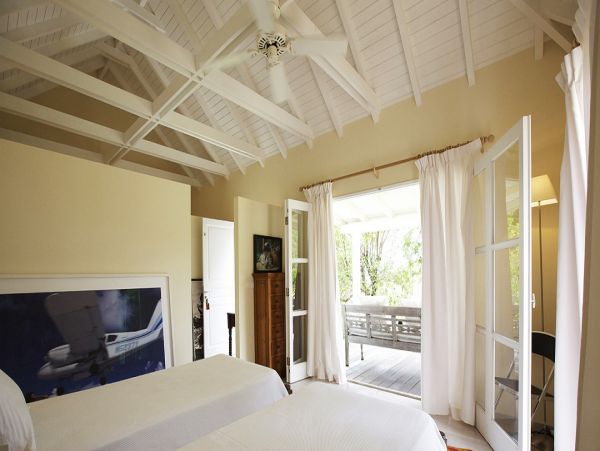 St. Barts Home 985766
