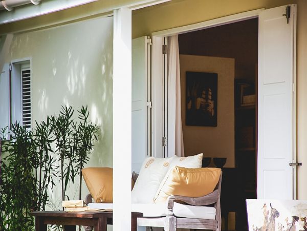 St. Barts Home 985766