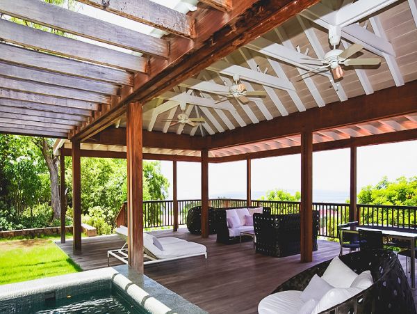 St. Barts Home 985766