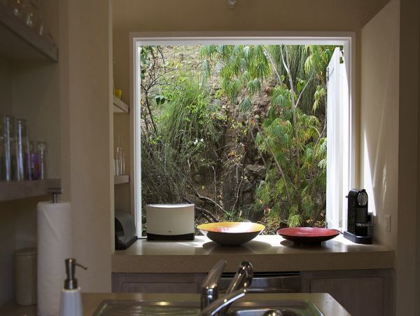 St. Barts Home 985766