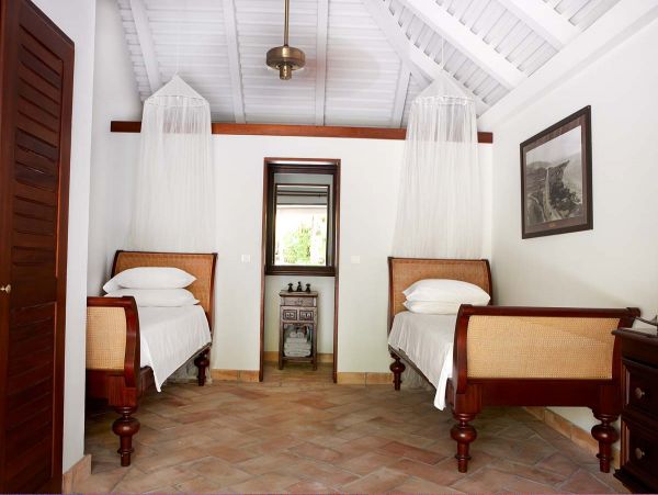 St. Barts Home 985768