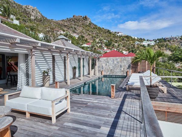 St. Barts Home 985769