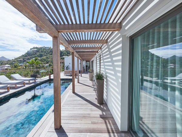St. Barts Home 985769