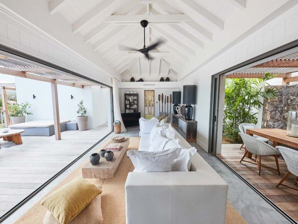 St. Barts Home 985769
