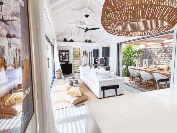 St. Barts Home 985769