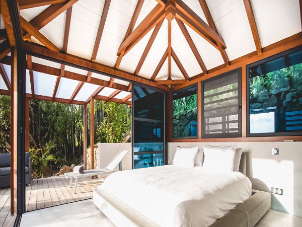 St. Barts Home 985770