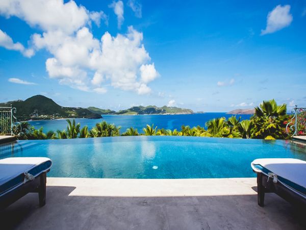 St. Barts Home 985771