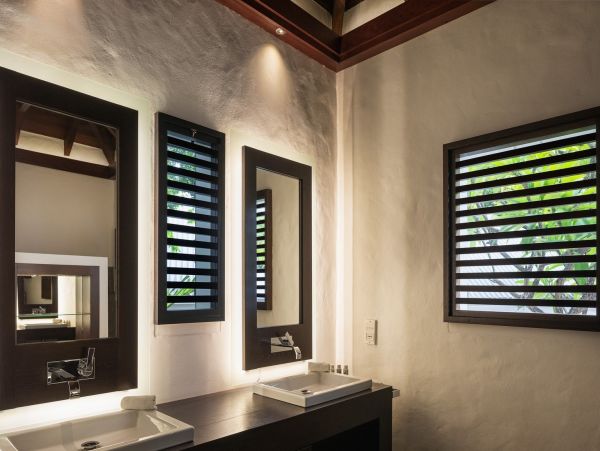 St. Barts Home 985772