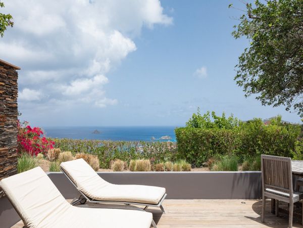 St. Barts Home 985772