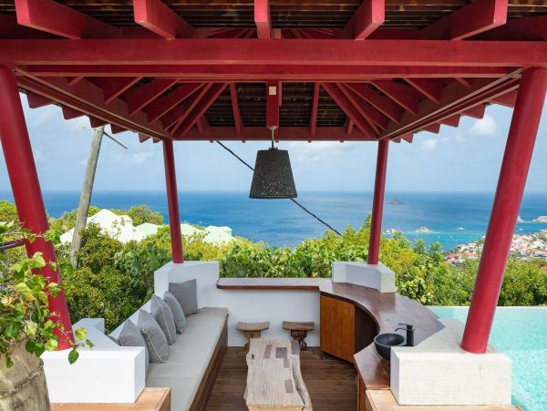 St. Barts Home 985772