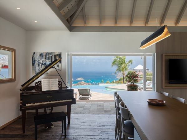 St. Barts Home 985772