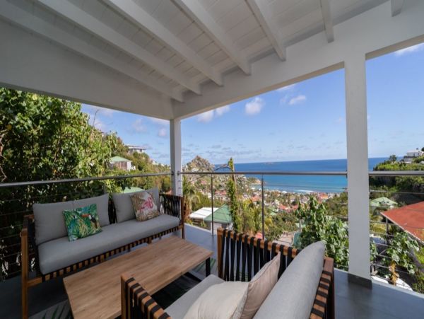 St. Barts Home 985773