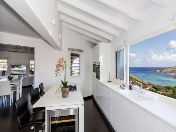 St. Barts Home 985774