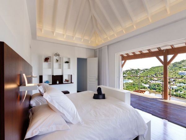 St. Barts Home 985774