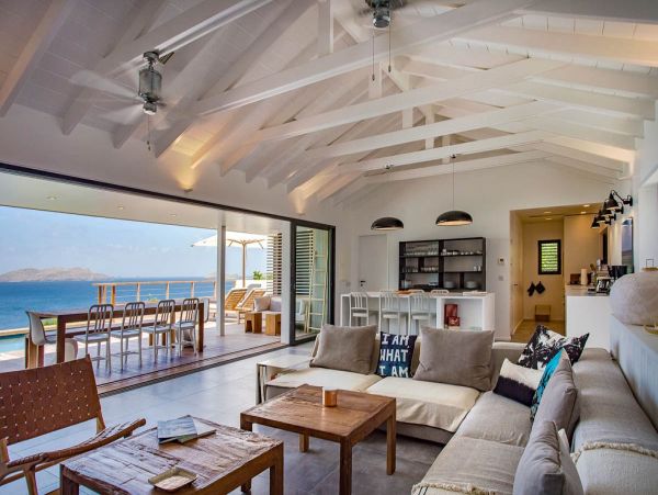 St. Barts Home 985775