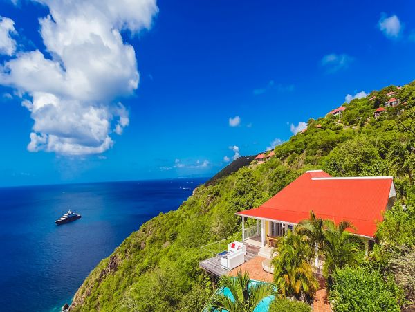 St. Barts Home 985776
