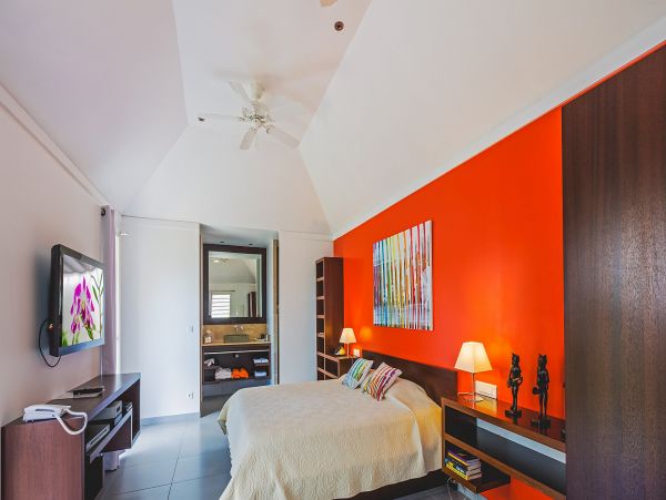 St. Barts Home 985776